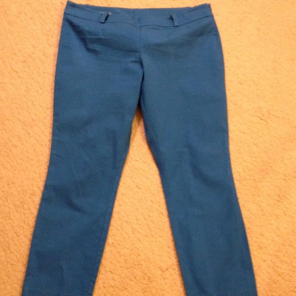 Gently used Ann Taylor Capri's.