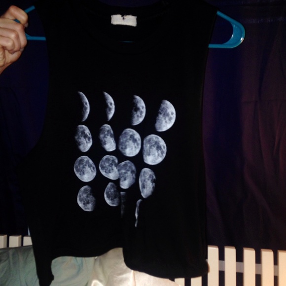 Brandy Melville Moon Phase Tank