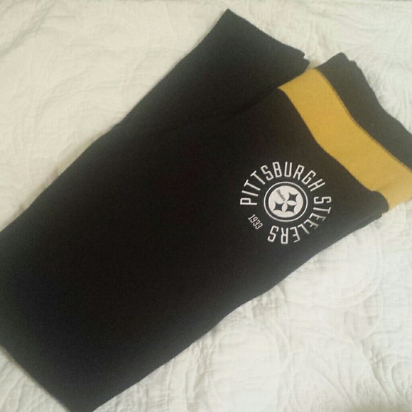 PINK Victoria's Secret Pants - PINK Pittsburgh Steelers yoga leggings