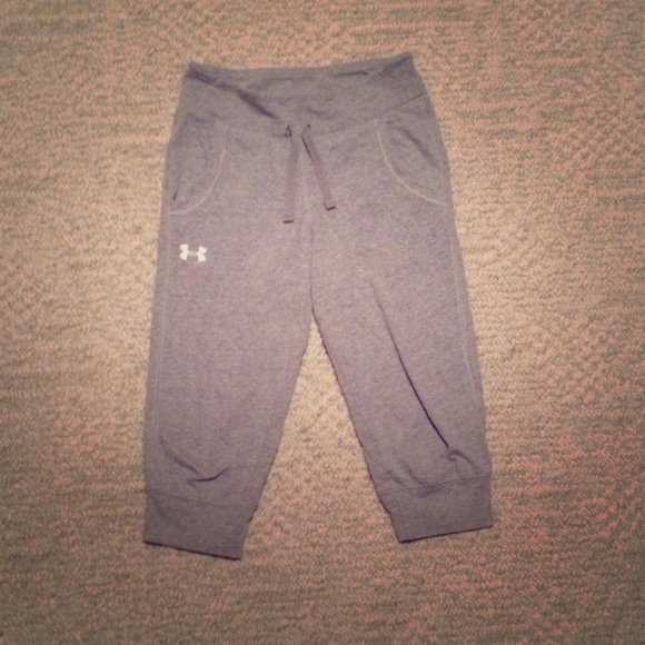 Under Armor capris