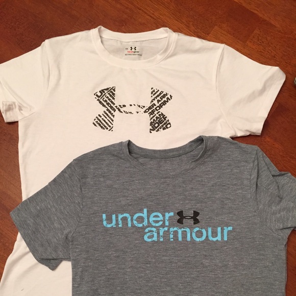2 Under Armour Tshirt