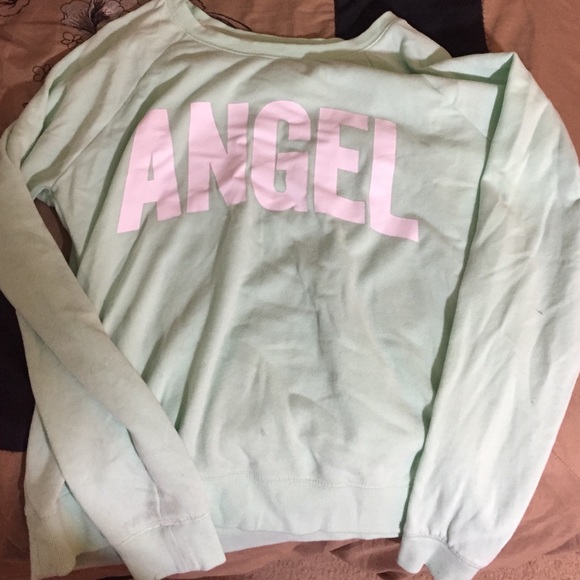 VS mint sweater