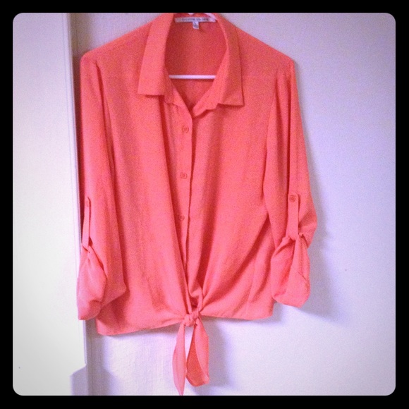 COLLECTIVE CONCEPTS CORAL BUTTON UP TUNIC SHIRT