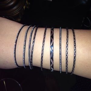 9 bracelets