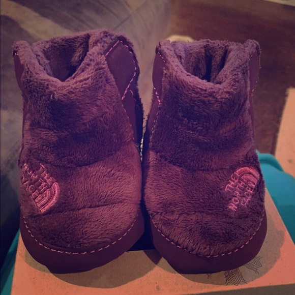 Baby Northface booties