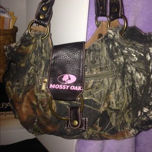 Mossy oak purse