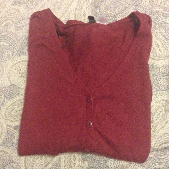 H & M burgundy cardigan