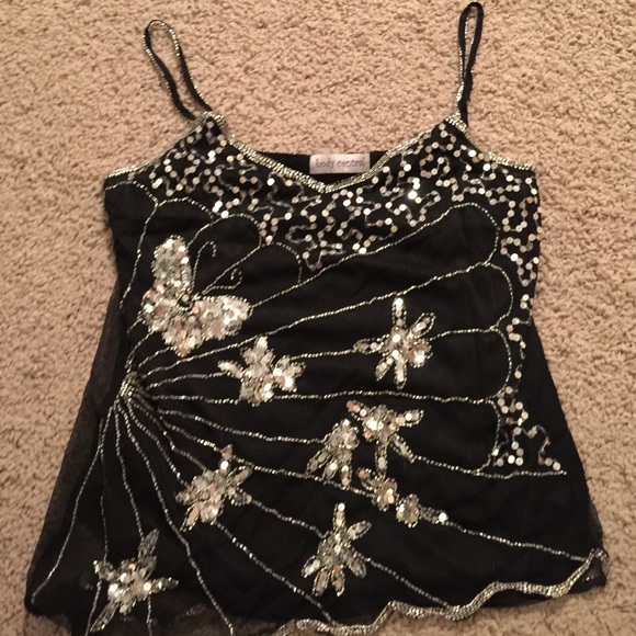Body Central sexy top!