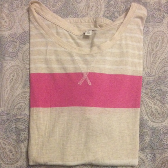 Gap short sleeve tee
