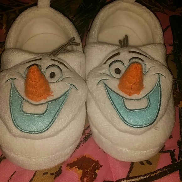 Olaf slippers