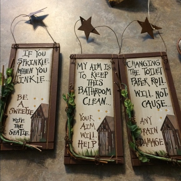 Outhouse Decor wall hangings