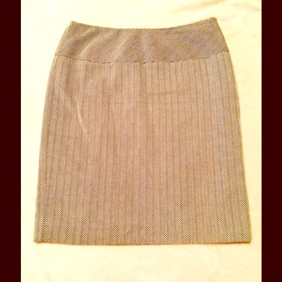 Michael Kors brown skirt - Picture 1 of 3