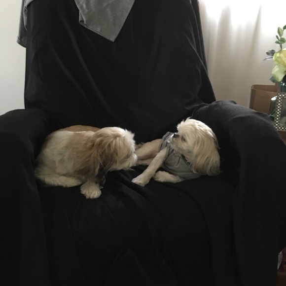 Meet Your Seller & Buyer (my mom and me) ๐ - Picture 2 of 3