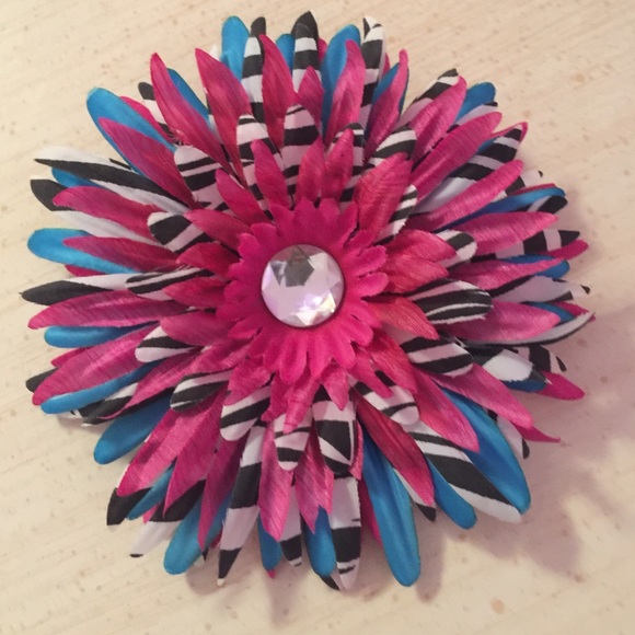 Bows - Picture 3 of 4