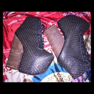 Jeffrey Campbell worn once perfect condition RARE