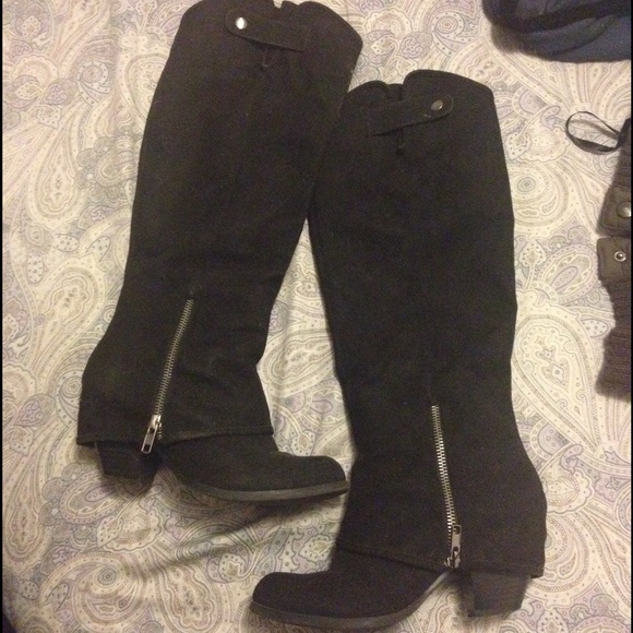 Black Fergalicious boots