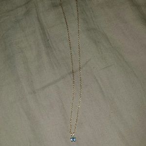 Girls buttery necklace