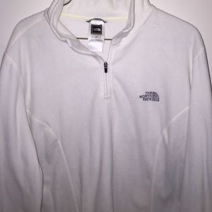 North face pullover