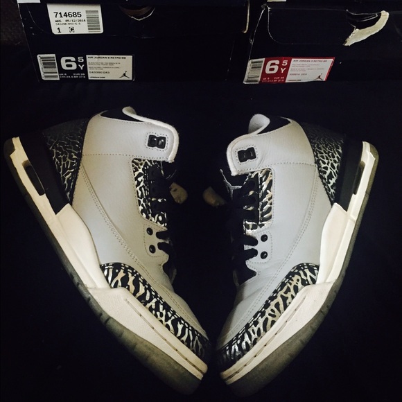 Wolf grey 3s