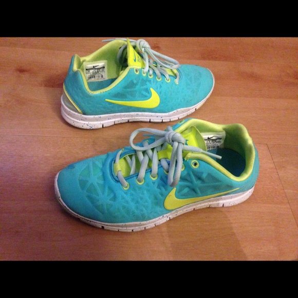 Nike free fit 3