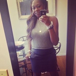 Banana republic crop sweater 100%cotton
