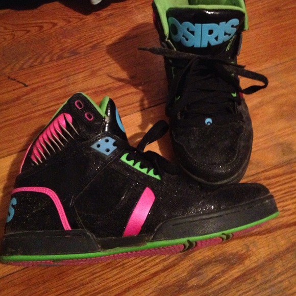 Osiris black/green/pink sparkly skater shoes