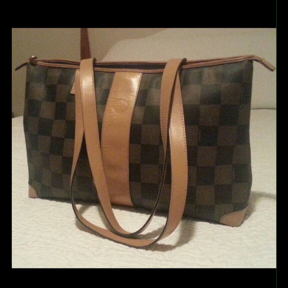 Rare Vintage FENDI Check tote