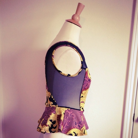 JOYCE PINK BLACK YELLOW PRINT & MESH PEPLUM TOP SMALL - Picture 3 of 4