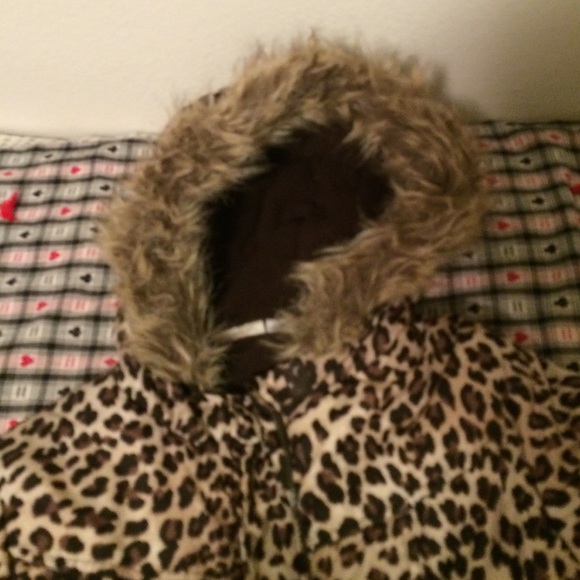 Leopard  print jacket - Picture 2 of 4