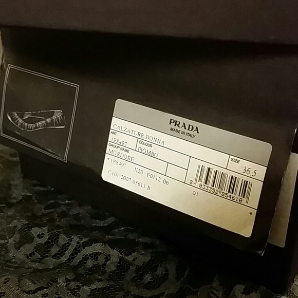 Authentic Prada Ballet flats in metallic grey - Picture 2 of 4