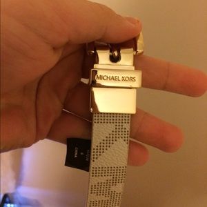 Michael Kors belt