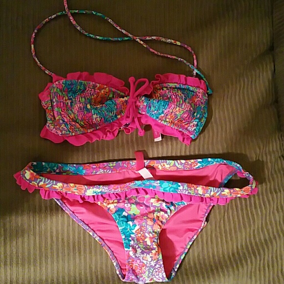 Cute vs bathing suit