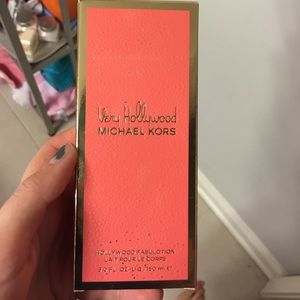Very Hollywood by Michael Kors body lotion