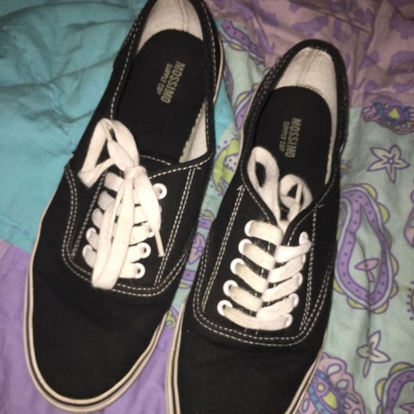 black van like shoes