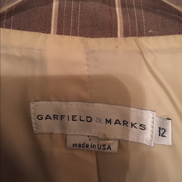 Pant Suit - Picture 3 of 4