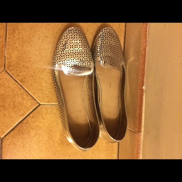 Jcrew silver ballet flats fashionable spring comfy
