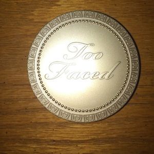 Too faced chocolate matte bronzer