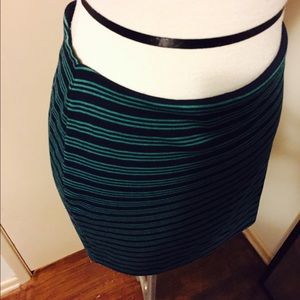 Gap striped skirt