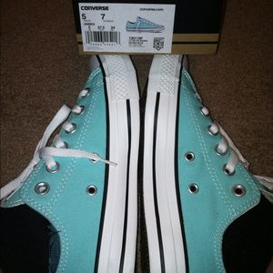 Brand new shoes. Sz 7 wmns