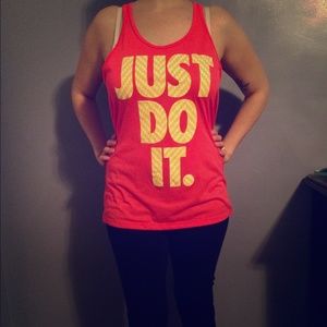 Nike training tank