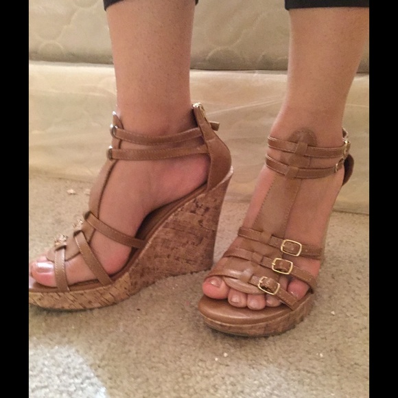 Sold - Picture 2 of 4