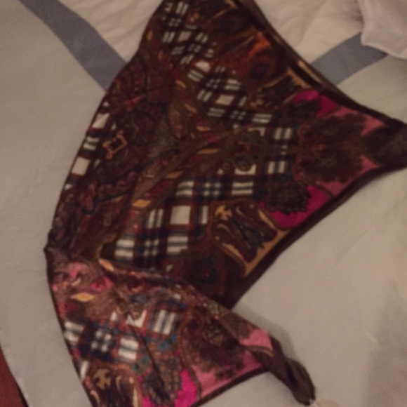 Scarf - Picture 4 of 4