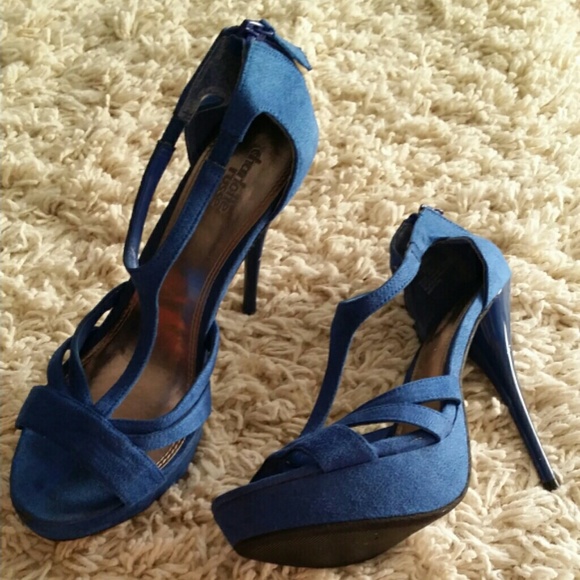 *SOLD* - Picture 3 of 4