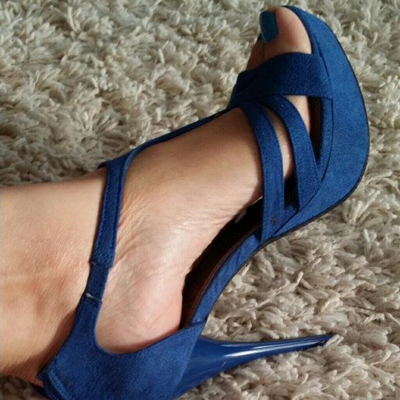 *SOLD* - Picture 4 of 4