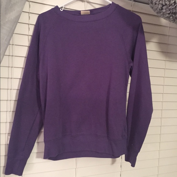 Crew neck