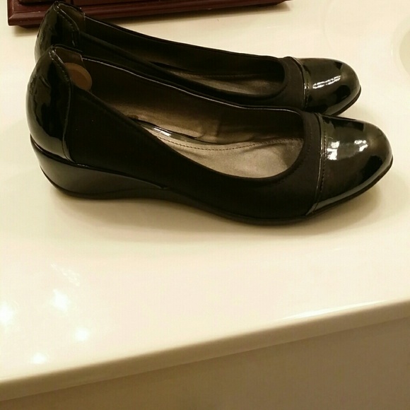Shoes - Picture 2 of 2