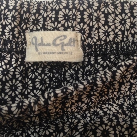 Floral Brandy Melville Skirt - Picture 3 of 4