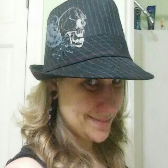 Hat with skull and wings