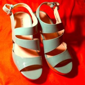 🌸SOLD🌸 Teal Strappy Platform Sandals