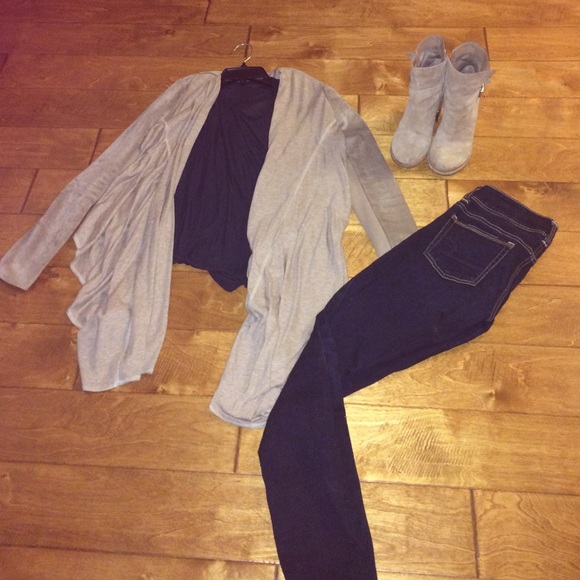 BCBGMAXAZRIA sweaterjacket